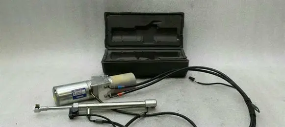 Mercedes-Benz CL C216 Tailgate hydraulic pump motor A2168000148