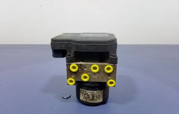 Hyundai Santa Fe ABS Pump 5890026560