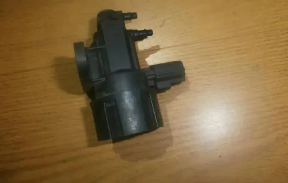 Ford Mondeo MK II Turbo solenoid valve 95BB9J459