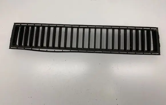 Skoda Fabia Mk1 (6Y) Front bumper lower grill