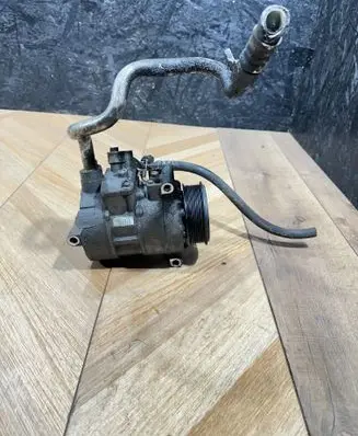 Mercedes-Benz CLS C219 Air conditioning (A/C) compressor (pump) 