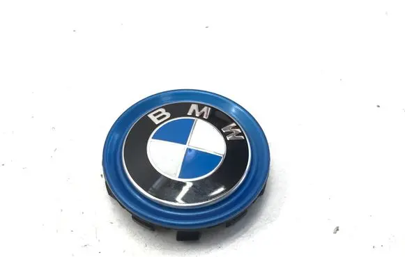 BMW X1 U11 Original wheel cap 6852052