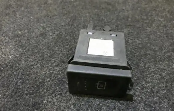 Volkswagen PASSAT B5 Windscreen/window heater switch 3b0959621c