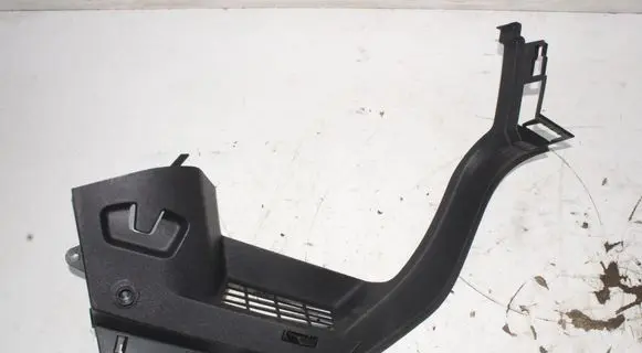 Volkswagen Golf VIII Trunk/boot side trim panel 5H6867761