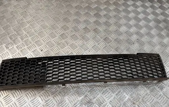 Fiat 500 Front bumper lower grill 51797997