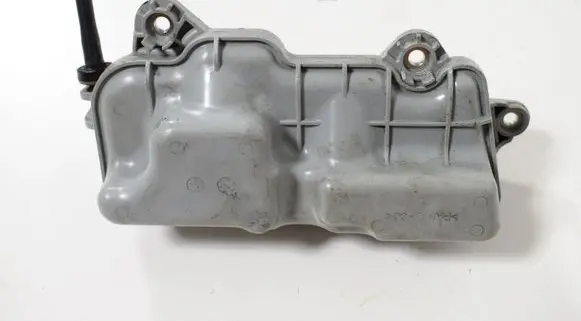 Volvo V40 Other engine bay part 31339809