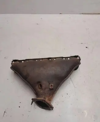 Volkswagen Jetta V Exhaust manifold