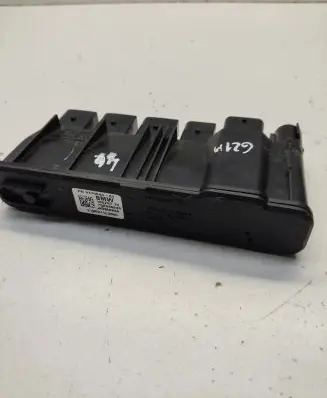 BMW 3 G20 G21 Power management control unit 9470044 185767 P00131424