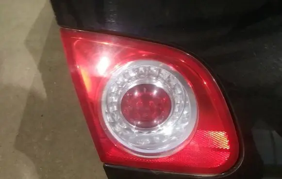 Volkswagen PASSAT B6 Tailgate rear/tail lights 
