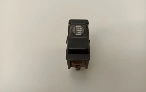 Windscreen/window heater switch