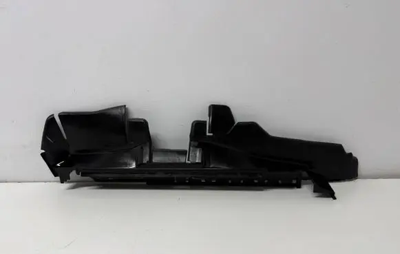 Mercedes-Benz Vito Viano W447 Front bumper mounting bracket A4475050900