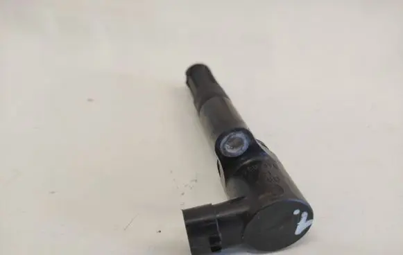 Iveco Daily 35 - 40.10 High voltage ignition coil 33707