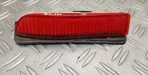 Toyota Avensis T270 Rear tail light reflector 5216505010