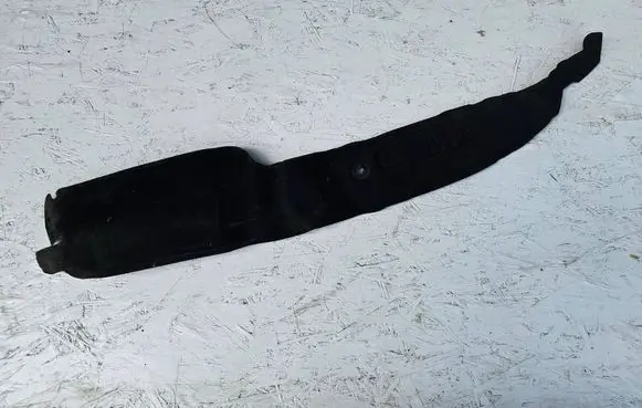 Peugeot 2008 II Fender end trim 9825956580