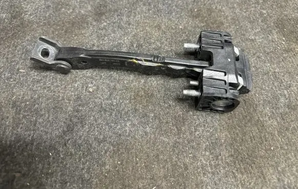 Porsche 911 991 Front door check strap stopper 99153715100