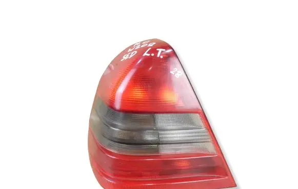 Mercedes-Benz C W202 Rear/tail lights 2028200964 3301520509