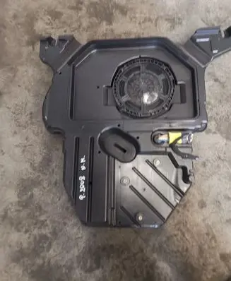 Peugeot 2008 II Subwoofer speaker 