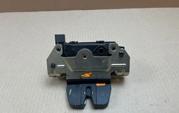 Opel Zafira C Tailgate/trunk/boot lock/catch/latch 495058724