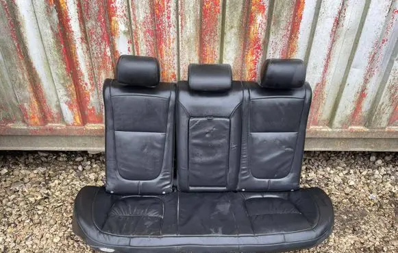 Jaguar XF X250 Rear seat 