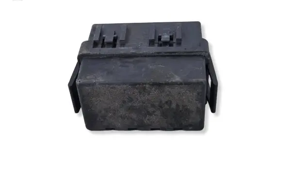 Peugeot Partner III Fuse box set 15410