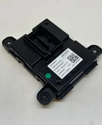 Alfa Romeo Giulia Fuel injection pump control unit/module 00505366820 A83065900 27381738