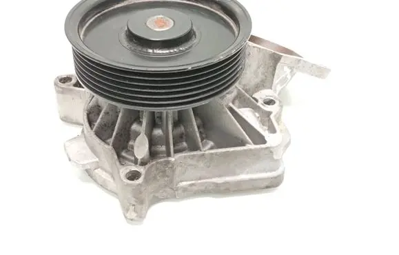 BMW X3 E83 Water pump 8095331 1562500