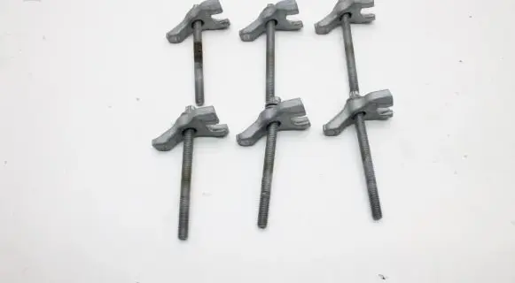 BMW 5 F10 F11 Fuel Injector clamp holder