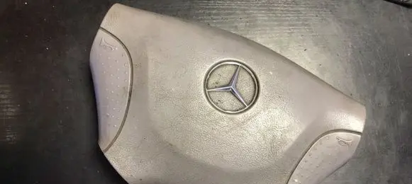 Mercedes-Benz Sprinter W901 W902 W903 W904 Steering wheel airbag cover 9014640131
