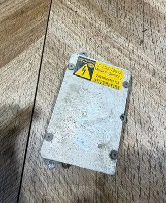 Mercedes-Benz E W211 Headlight ballast module Xenon 5DV00829000 1100VDCC5VA 27930104108135