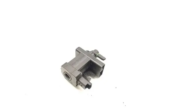 Citroen C5 Turbo solenoid valve 9660693180