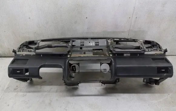 Nissan X-Trail T30 Dashboard 278008H300