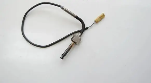 Mercedes-Benz Sprinter W906 Oil temperature sensor A0009054005