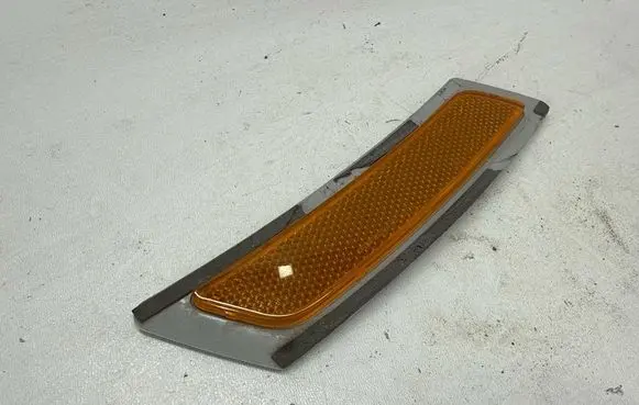 BMW 6 F12 F13 Front reflector 7203265 720326504