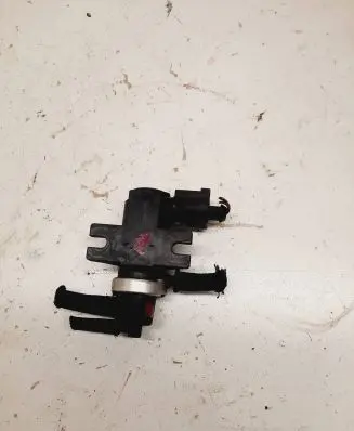 Seat Alhambra (Mk1) Windscreen/windshield washer pump 1J0973722