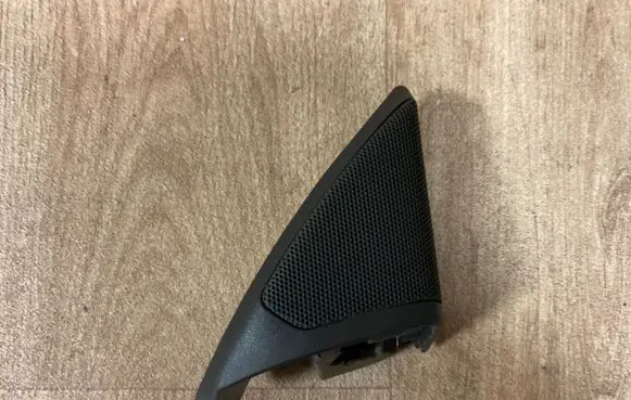 Opel Insignia A Front door high frequency speaker 13221965