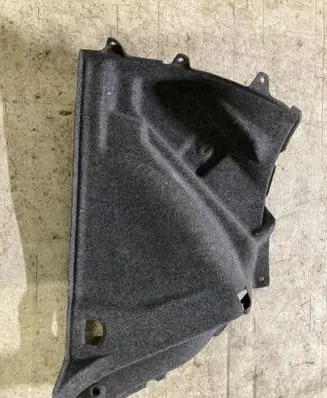 Trunk/boot lower side trim panel