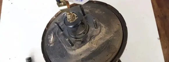 Honda CR-V Brake booster