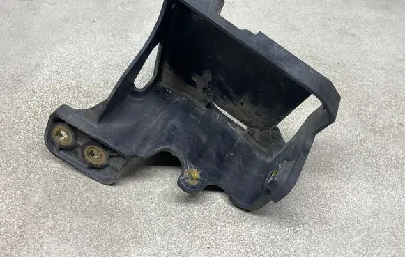 Opel Zafira C ABS pump bracket 13347074
