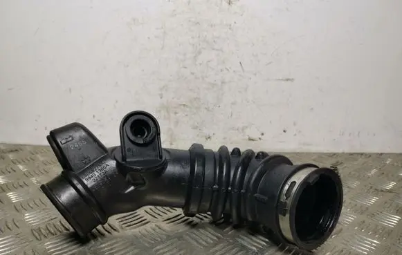 Jeep Grand Cherokee Air intake hose/pipe 68088275AC