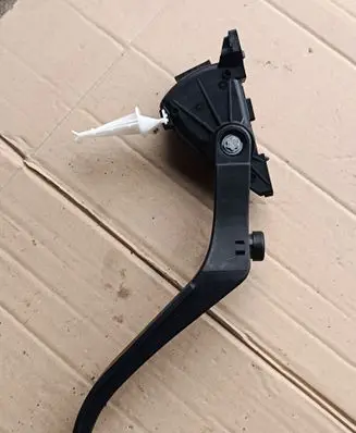 Audi Q7 4L Accelerator throttle pedal 7L0723507E