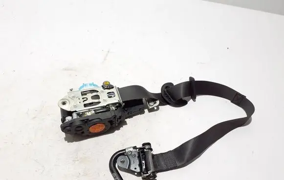 Mercedes-Benz GLS X167 Front seatbelt A1678601702