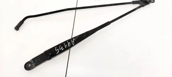 Toyota Aygo AB10 Front wiper blade arm