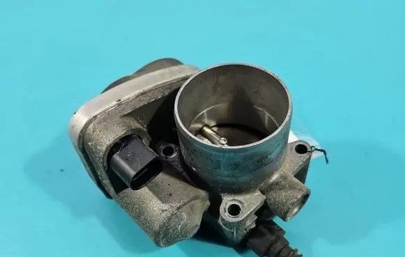 Renault Scenic II - Grand scenic II Throttle body valve 8200190230 IMPRK1527019