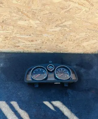 Opel Antara Speedometer (instrument cluster) 95392840