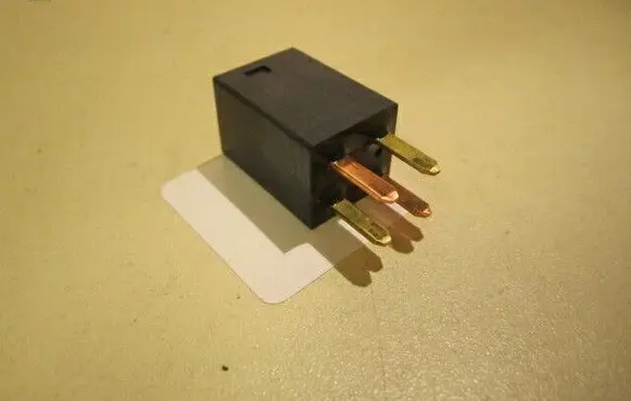 Mitsubishi Outlander Other relay MR538851
