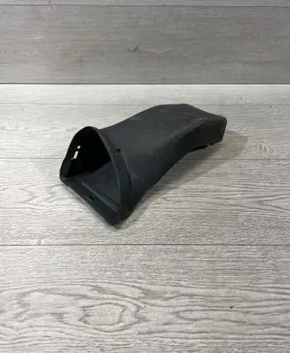 BMW 5 E60 E61 Brake cooling air channel/duct 7896587 1460913