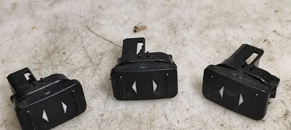 Ford Mondeo MK IV Electric window control switch 6M2T14529AD 16082007