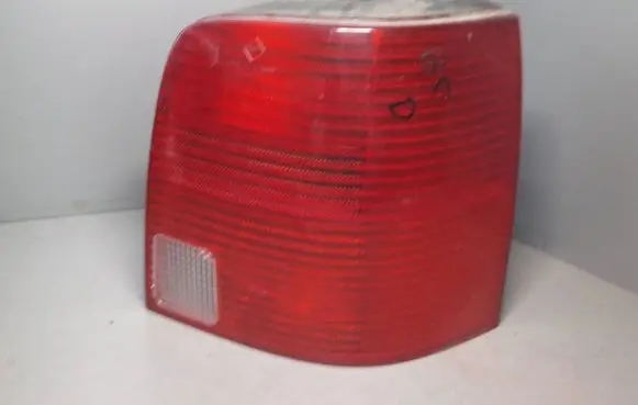 Volkswagen PASSAT B5 Rear/tail lights 3B9945112G