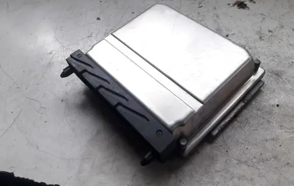 Volvo S60 Engine control unit/module 0281011078