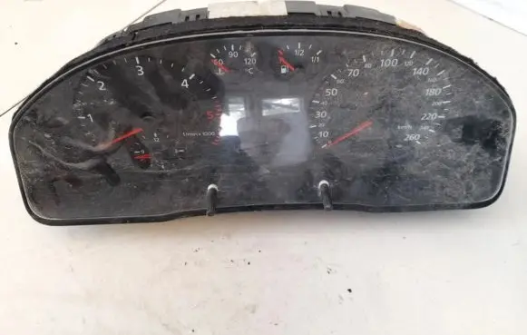 Audi A4 S4 B5 8D Speedometer (instrument cluster) 8D0919861A 88311274